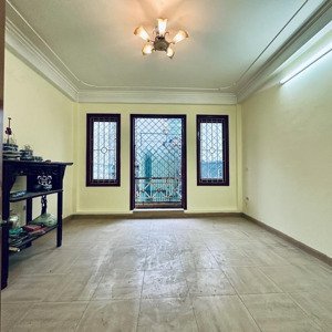 bán nhà riêng 42m2 5 tầng phố hai bà trưng hoàn kiếm. chính chủ