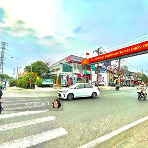biệt thự đẳng cấp 213m2 lô góc 2 mặt tiền đường thông thoáng khu dân trí cao lê văn việt, q9