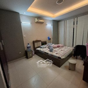 bán nhà quận 5. giá 22 tỷ. đường phù đổng thiên vương. p11. tp hcm.