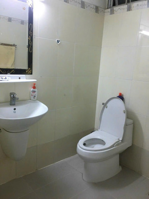 cho thuê chung cư c4 đường man thiên, giá 7tr/ tháng, full nt