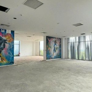 bán sàn văn phòng, thương mại ,sử dụng được luôn, giá chỉ 41tr/m2. săn dổ giao dịch lh 0987198862