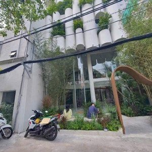 bán toà nhà căn góc đường hàm nghi. dt: 7x14m, 7 lầu, giá giảm về 70 tỷ