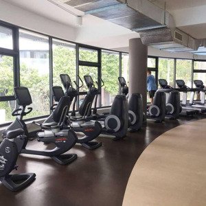 chính chủ cần bán căn hộ chung cư 590 cmt 8, dt: 75m2, 2pn, 2wc, sổ hồng, giá: 3,33 tỷ