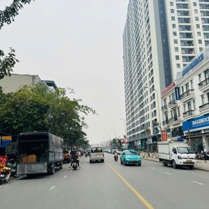 cần bán gấp: nhà 5 tầng 79m2 căn góc 2 mặt tiền đường thành trung đường 30m, vỉa hè to. kd sầm uất