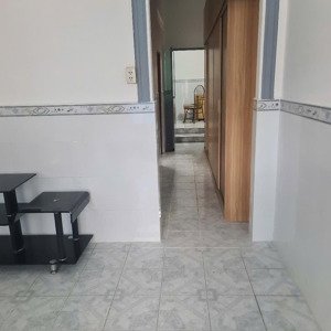 chính chủ cho thuê nhà hẻm đường đình phong phú
