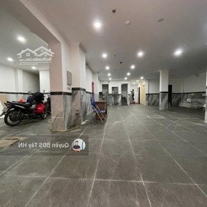 bán tòa chdv dòng tiền 2,5 tỷ/năm. 48 căn hộ dịch vụ giá bán 45 tỷ
