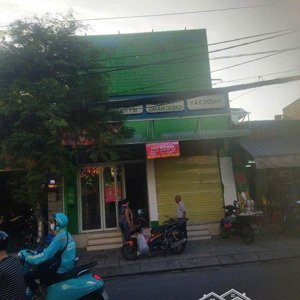 cho thuê nhà (6x20m)mặt tiền 30tr/th. 579 nguyễn văn quá