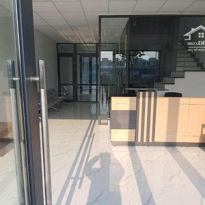 cho thuê vp mới tại central riverside thanh hóa, nhà 5 tầng có thang máy, giá thuê từ 4tr/tháng