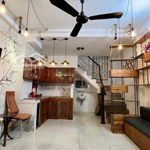 nhà hxt 100m2 đakao quận 1 cho thuê giá rẻ! (chính chủ)