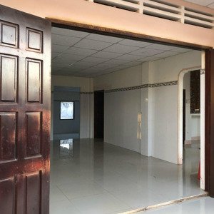 Cho Thuê Nhà Cấp 4 400m2 Trung Tâm Thị Trấn đất đỏ, Bà Rịa Vũng Tàu 3.5 Triệu/tháng