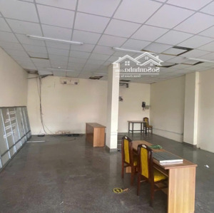 cho thuê mặt bằng trệt + lầu, 320m2, góc đinh tiên hoàng, q1, 125 triệu bao thuế phí
