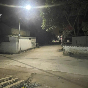 bán nhà đất mặt đường khu đấu giá x1, đường chính không thể tìm được ô thứ 2 bán, giá đầu tư