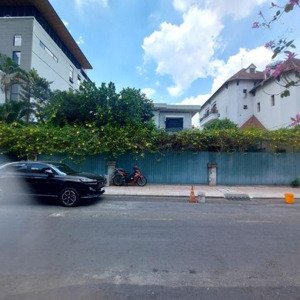 Cho Thuê đất Trống Mặt Tiền Quận 3 - Ngang 9x45m - Chỉ 200 Tr/th (nhỉnh 400m2)