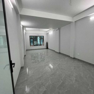 cho thuê nhà xây mới đẹp 80 m2 x 4 tầng, 2 mặt tiền, đường rộng, nhà xây mới