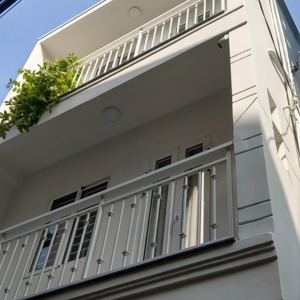 bán gấp nhà sổ hồng riêng tại đường nguyễn đình khơi, phường 4,tb giá 5,1tỷ