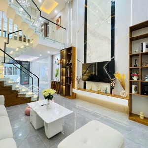 bán nhà gấp bàu bàng tại thị trấn lai uyên 80m2 1,4 tỷ mtđ 8m, shr nhiều tiện ích