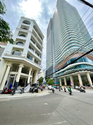 bán nhà phố mặt tiền đường tô hiến thành cạnh nguyễn thị minh khai ngang 13m cực hiếm, giá 287tr/m2