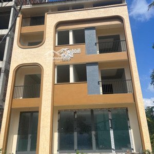 bán khách sạn 4 sao sát biển an bàng trung tâm hội an