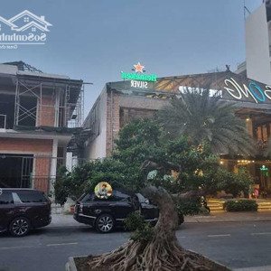 bán biệt thự view sông sài gòn đường 38 - dt: 10 x 20m - 2 tầng - hđt: 200 tr/th - giá: 45 tỷ tl