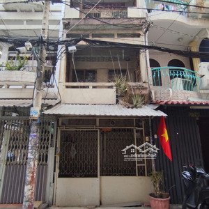 cho thuê nhà riêng tại lạc long quân, q11, hcm, giá tốt, 36m2, 2pn, 1wc
