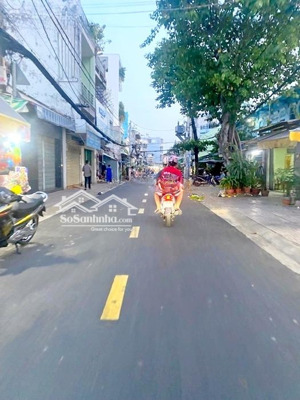 mặt tiền kinh doanh phong phú 7.2x24 chỉ 17 tỷ 5