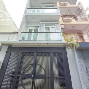 về quê bán nhà út tịch p4 tân bình. dt 64,5m2 giá 2tỷ670 gần cv hoàng văn thụ. đang cho thuê 26tr/t