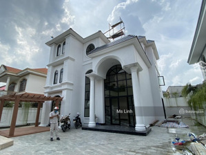 giảm 10 tỷ - bán biệt thự sân vườn 500m2 tặng full nội thất gỗ đỏ thảo điền, dt 20x25 giá 86 tỷ