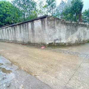hàng fo tại xuân sơn - sóc sơn. ngõ 3m thông - cách ql3 200m. giá 16tr