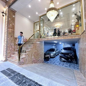 bán nhà phố nghĩa tân 70m2 x 9 tầng + hầm rộng. mặt tiền 5,5m. tự tin nhà đẹp nhất ngõ. giá 36,6 tỷ
