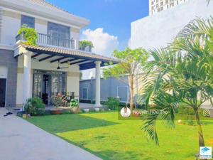 biệt thự sân vườn 364m2, sân vườn rộng rãi, thoáng mát ! cơ hội vàng chỉ với 53 tỷ!