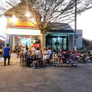 Cho Thuê Quán Nhậu 200m2 Mặt Tiền đường Lớn 20m