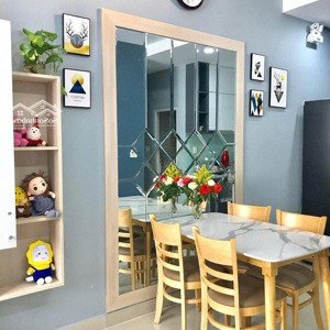 cần bán căn hộ 56m2 giá 1.3 tỷ cạnh bxmđ mới metro số 1