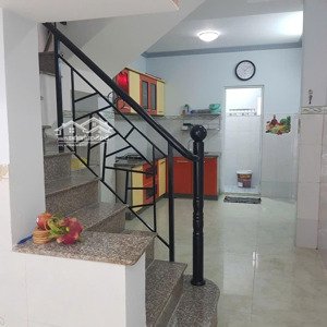 cho thuê nhà riêng ngay vòng xoay lê đại hành, nhà mới vào ở ngay