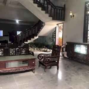 BÁN NHÀ 2TẦNG TRUNG TÂM PHƯỜNG DƯƠNG NỔ QUẬN THUẬN HOÁ TP HUẾ .DT 220m2 Ngan 11m
