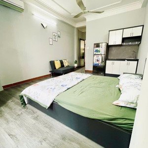 dòng tiền khủng gần 8% năm, dt:10x34m, 4 tầng, 30 phòng chdv full nội thất gần bên quận 1- giá 36tỷ