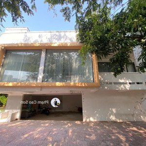 biệt thự siêu phẩm - sử dụng 900m2 - 2 tầng - số 85 phạm viết chánh, bình thạnh!!!