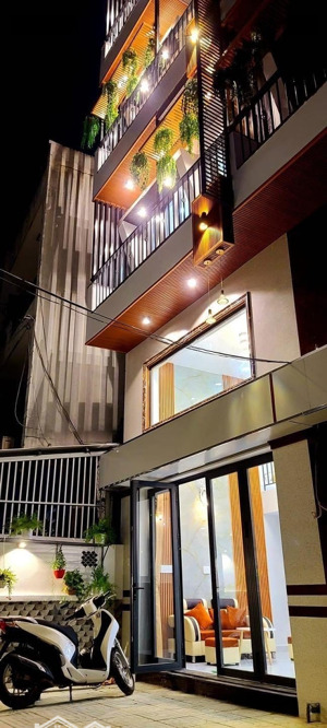 chủ bán nhà đường trần thị trọng, p15,tân bình, dt 98m2,giá 3tỷ290 sổ hồng riêng,có hđ thuê 25tr/th
