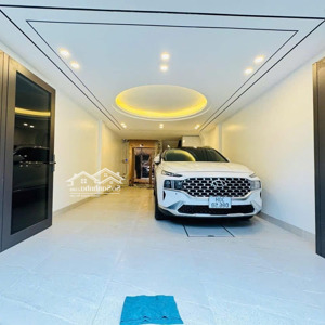 hiếm! phân lô phố nghĩa tân, thang máy, gara ô tô, ngõ thông, công viên, 55m2x6t