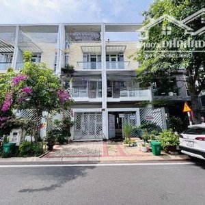 cho thuê nhà mặt tiền jamona golden silk quận 7 giá rẽ, 5x20m khu compound.