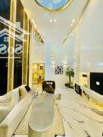 sở hữu nhà gần th phú thọ giá có 2tỉ17 hẻm 172/tạ uyên q11. 2tầng-2pn-44m2.sổ riêng,alo 0382747915