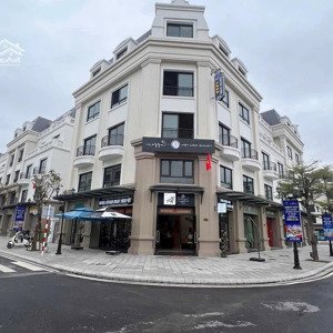 cần ra hàng suất ngoại giao vinhomes golden avenue móng cái chỉ 1,5 tỷ