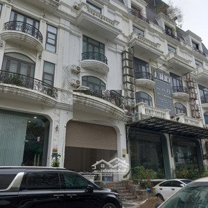 cho thuê nhà khúc thừa dụ, dt 80m, 4 tầng, mt 5m, kinh doanh, ô tô tránh