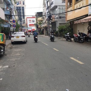 bán gấp! giảm ngay 500tr - vị trí đắc địa mặt tiền đoàn thị điểm, phú nhuận - 3t 13x5m. chỉ 18.3 tỷ