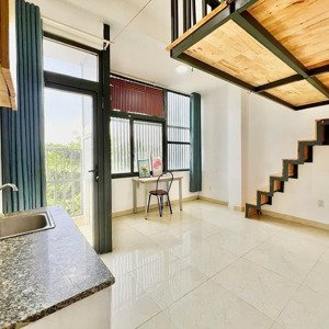 phòng siêu đẹp mới 100% full nội thất ngay cầu thị nghè quận 1 giá 4tr6 y hình