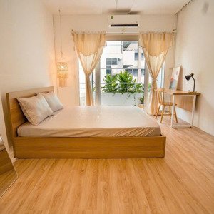 cho thuê căn hộ studio ban công, máy giặt riêng q1 gần công viên lê văn tám
