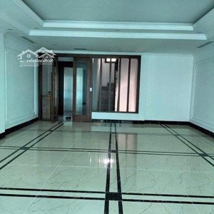 bán nhà riêng căn góc 5 tầng tại hai bà trưng full nội thất vào ở ngay. lh 0973919356