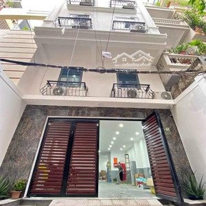 cần cho thuê nhà siêu đẹp khu vực huỳnh thúc kháng - nguyên hồng dt 55m2x5t giá 15tr/ tháng