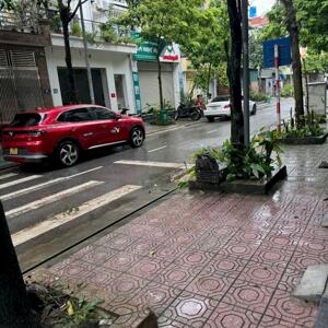 Cho Thuê Biệt Thự Nhà Vườn Yên Xá Thanh Trì 100m2 x 3 Tầng, Thông Sàn Khe Thoáng Ô Tô Đỗ