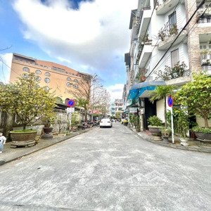 bán nhà 4 tầng vị trí kim cương 2 mặt tiền đường hai bà trưng ngay trung tâm phố đi bộ tp huế
