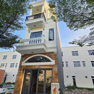 bán nhà 1 trệt 2 lầu kdc icon central gần chợ thông dụng 100m p.tân đông hiệp, dĩ an